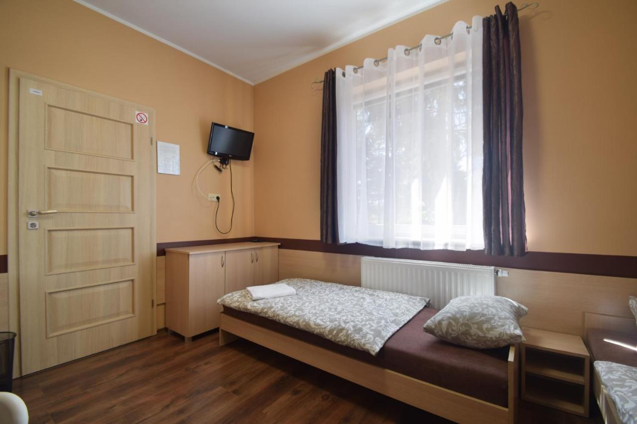 Pensjonat Paskal Czerlejno Bagian luar foto